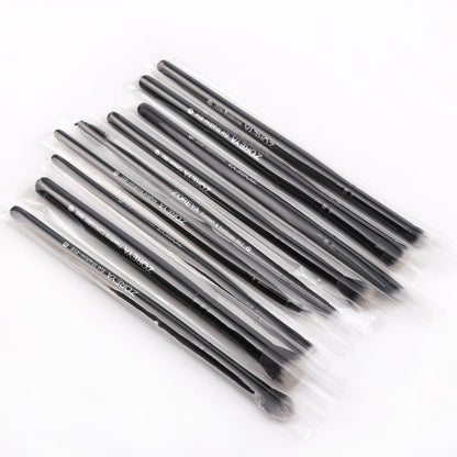 Nuvella 15-Piece Makeup Brush Set with Black Handles
